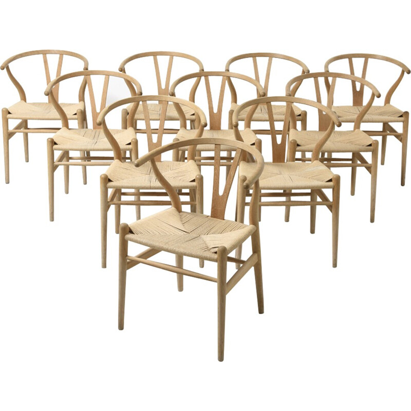 Set of 10 Wishbone CH-24 dining chairs  by Hans J. Wegner for Carl Hansen - 1950