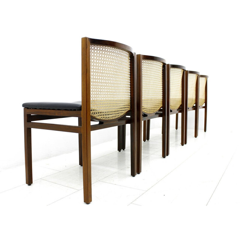 Suite de cinq chaises de repas scandinaves, en palissandre, canne et cuir - 1960