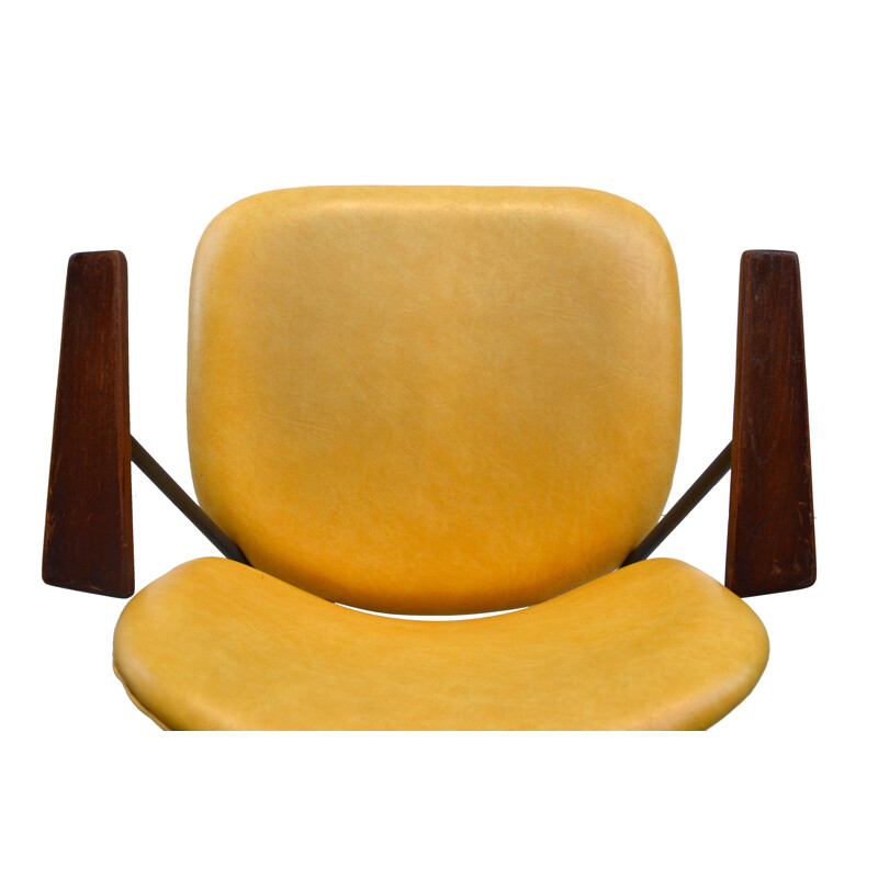 Mid-century armchair by W.H Gispen for Kembo - 1950s