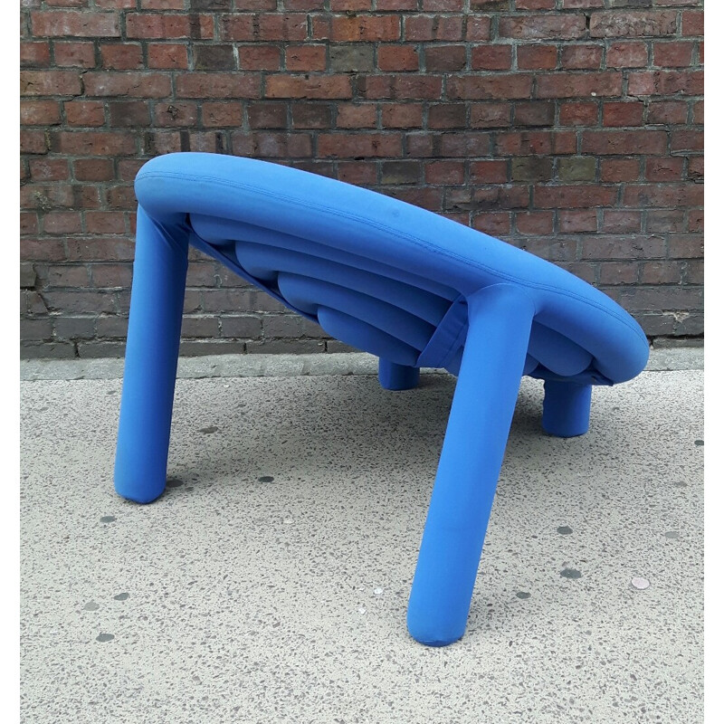 Blue low chair "ioio", Sophie Larger - 1999