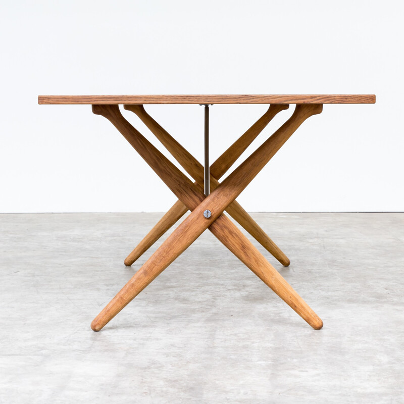 Table à repas "AT-303" d'Hans J. Wegner pour Andreas Tuck - 1960