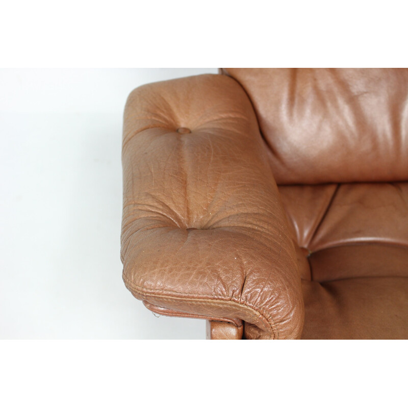 Vintage leather swivel armchair - 1960s