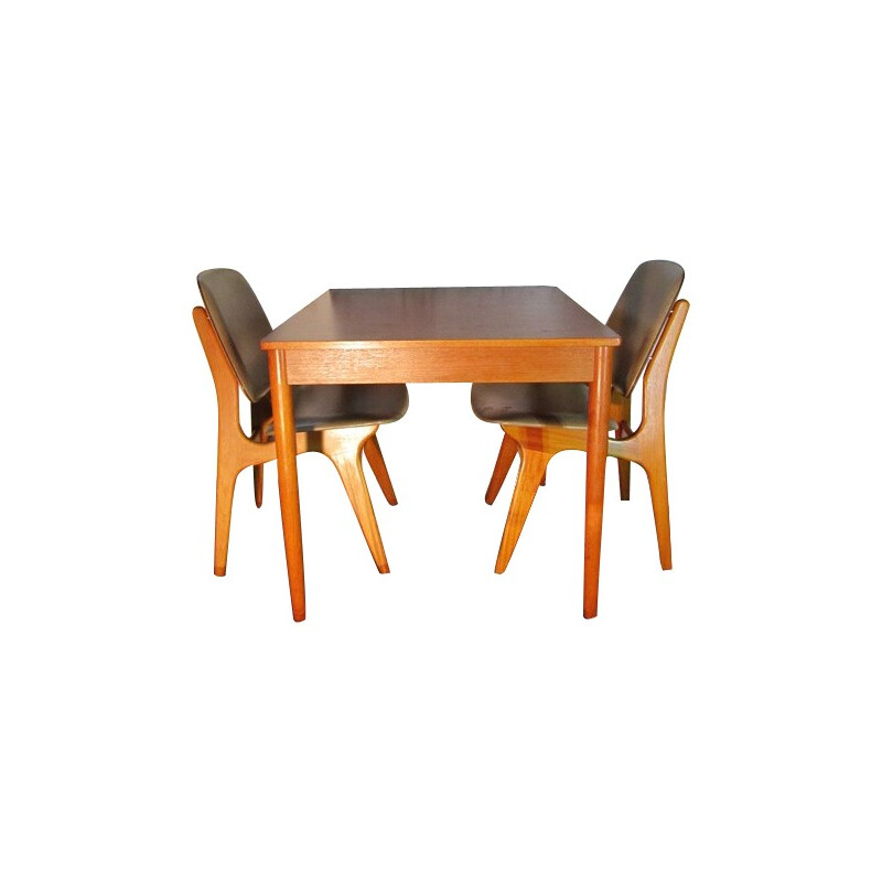 Scandinavian set of 2 chairs and table - 1960s