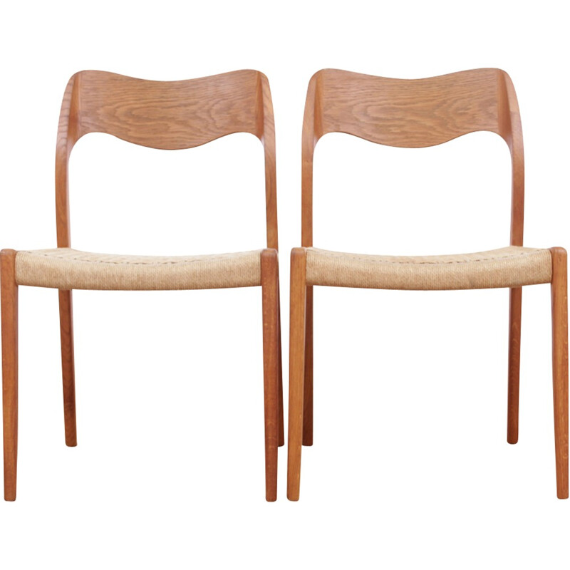 A pair of scandinavian chairs in oak and rope, model 71 by Niels 0. Møller - 1970s