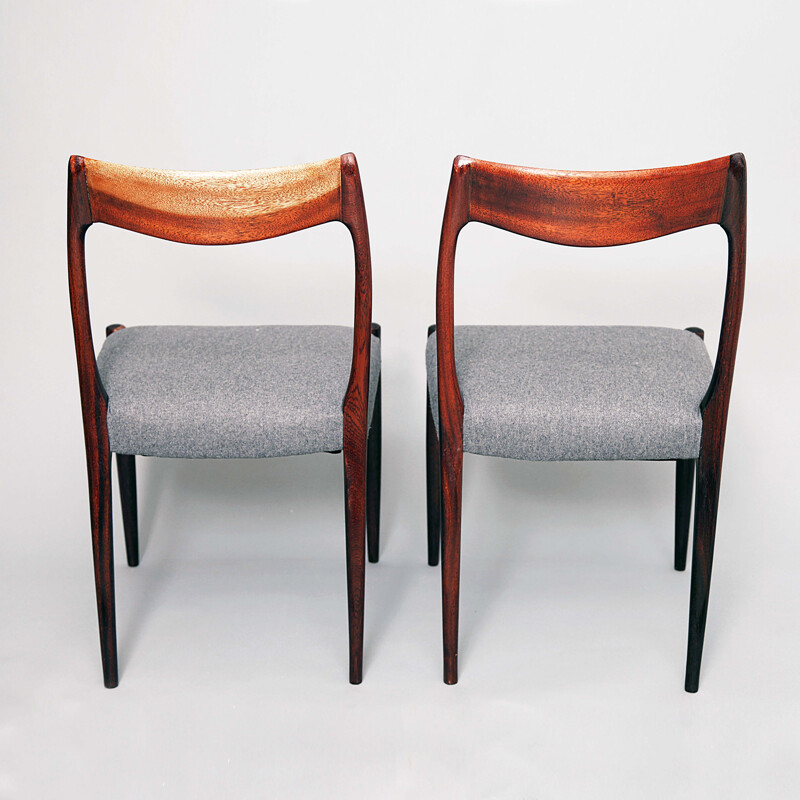 Pair of rosewood vintage chairs by Niels O. Moller - 1950s
