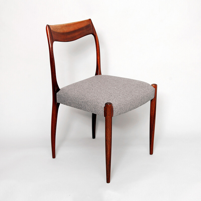 Paire de chaises en palissandre vintage de Niels O. Moller - 1950