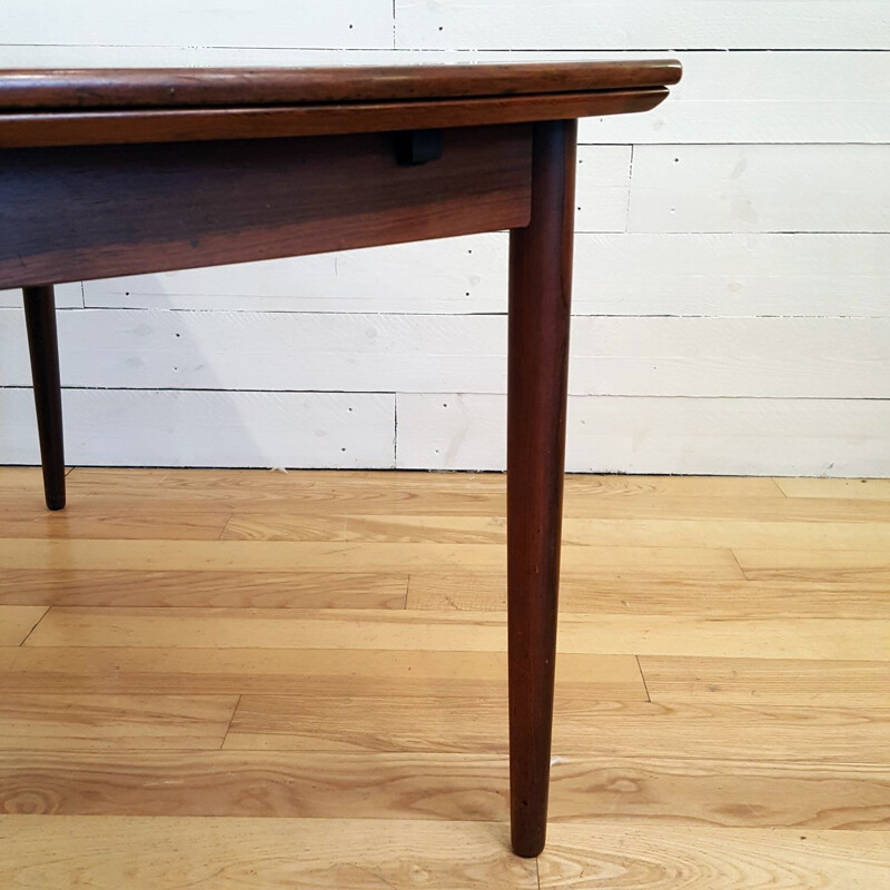 Scandinavian vintage table in rosewood - 1960s