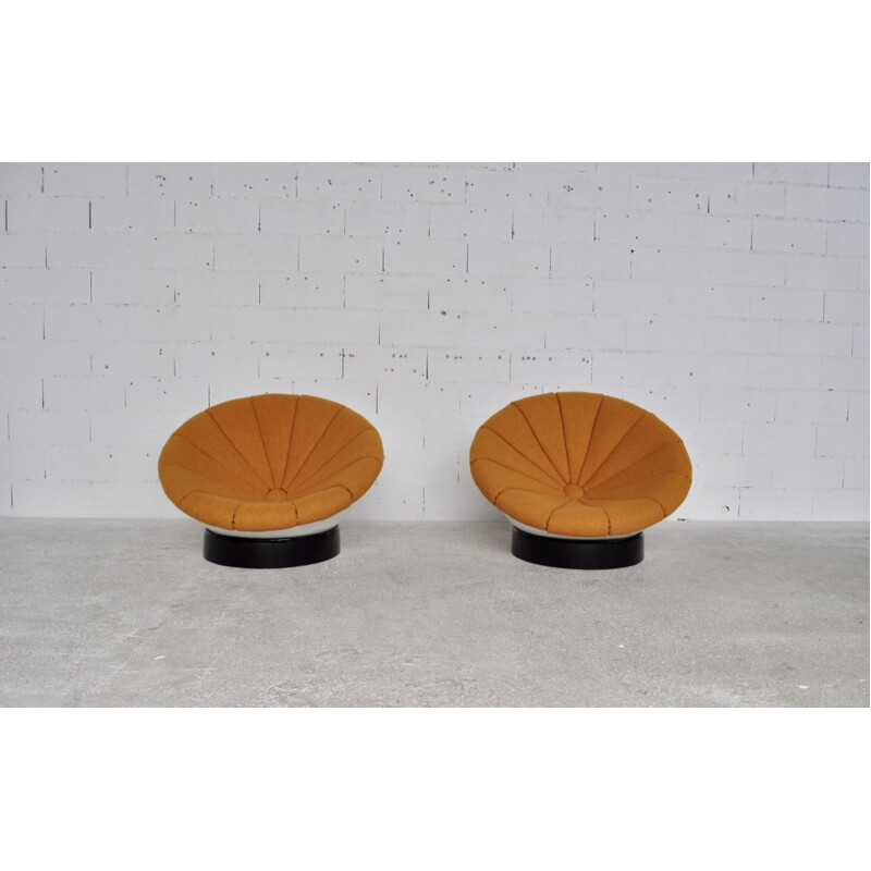 Pair of yellow mustard shell armchairs - 1960s