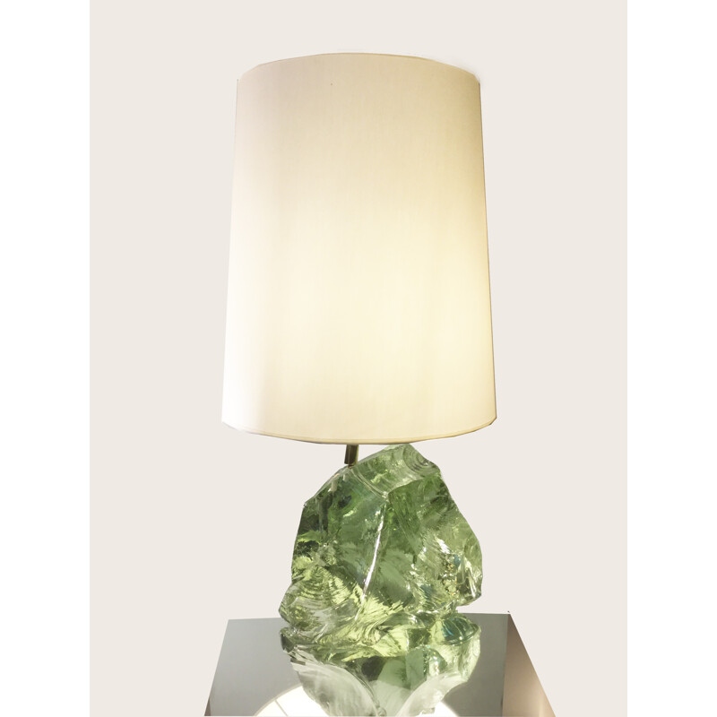 Lampe blanche et verte sur bloc de verre taillé - 1940