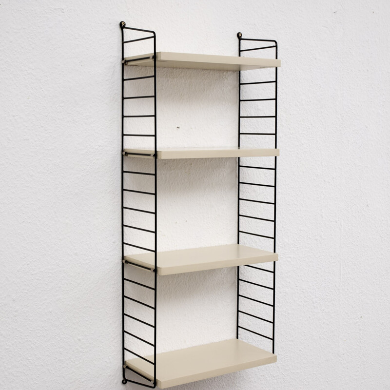 Light grey "String" shelving system, Nisse STRINNING - 1960s