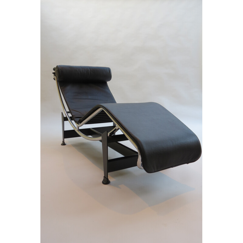 Vintage "LC4" easy chair by Le Corbusier Perriand and Jeanneret for Cassina Italy. 