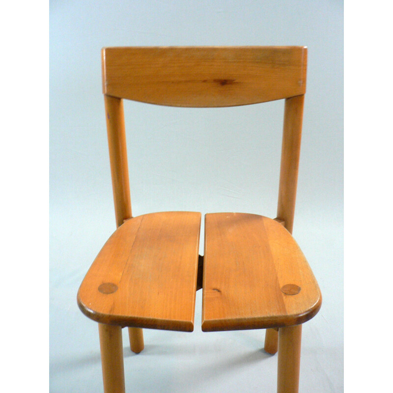 Set of 5 vintage chairs by Pierre Gautier Delaye - 1960s