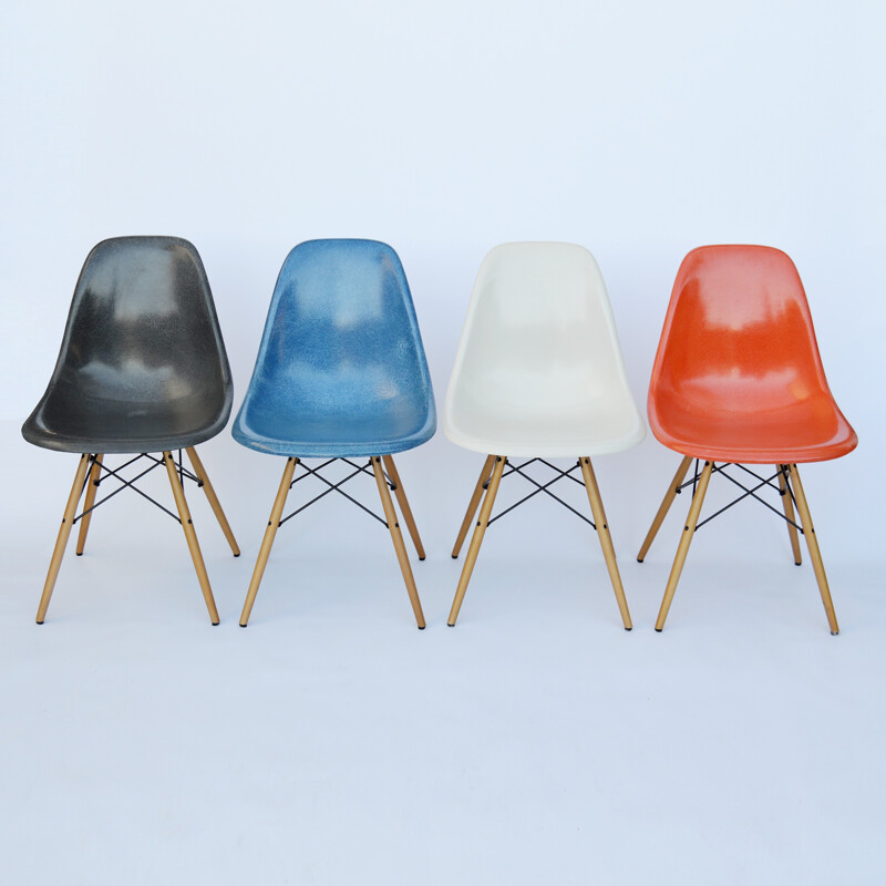 Set of 4 vintage DSW Chairs by Eames for Vitra - 1960s