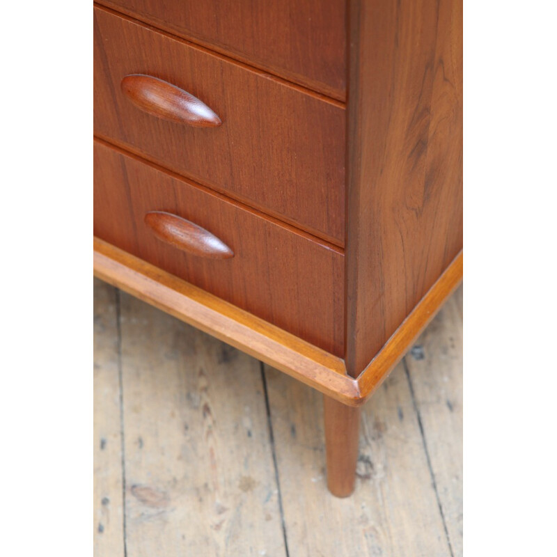 Teak Danish chest of drawers with half moon handles - 1960s