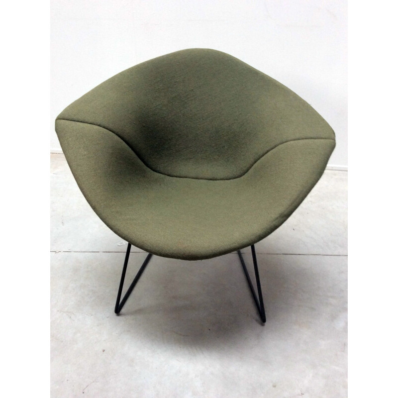 Diamond Chair by Harry Bertoia and its ottoman for Knoll International - 1960s