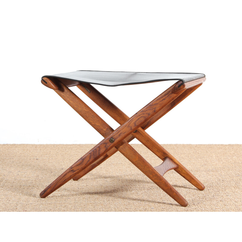 Folding stool made of oak and leather by Östen Kristiansson for Vittsjö Möbel - 1950s