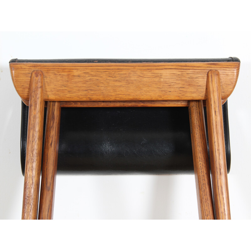 Folding stool made of oak and leather by Östen Kristiansson for Vittsjö Möbel - 1950s