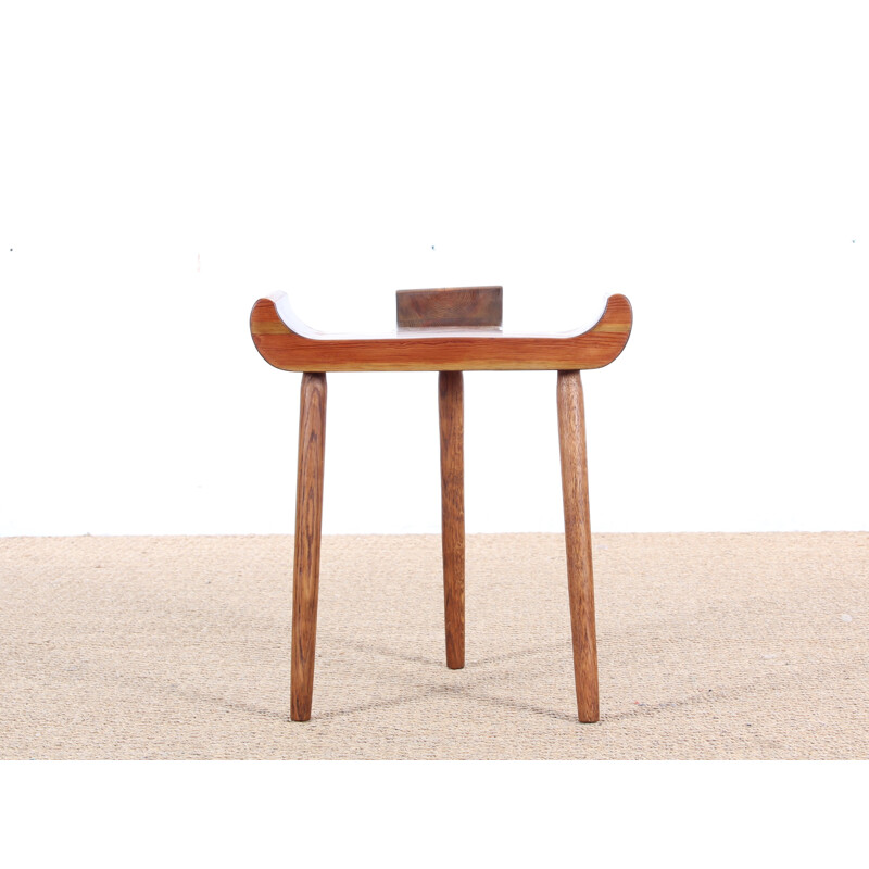 Tabouret danois tripode en chêne et pin - 1940