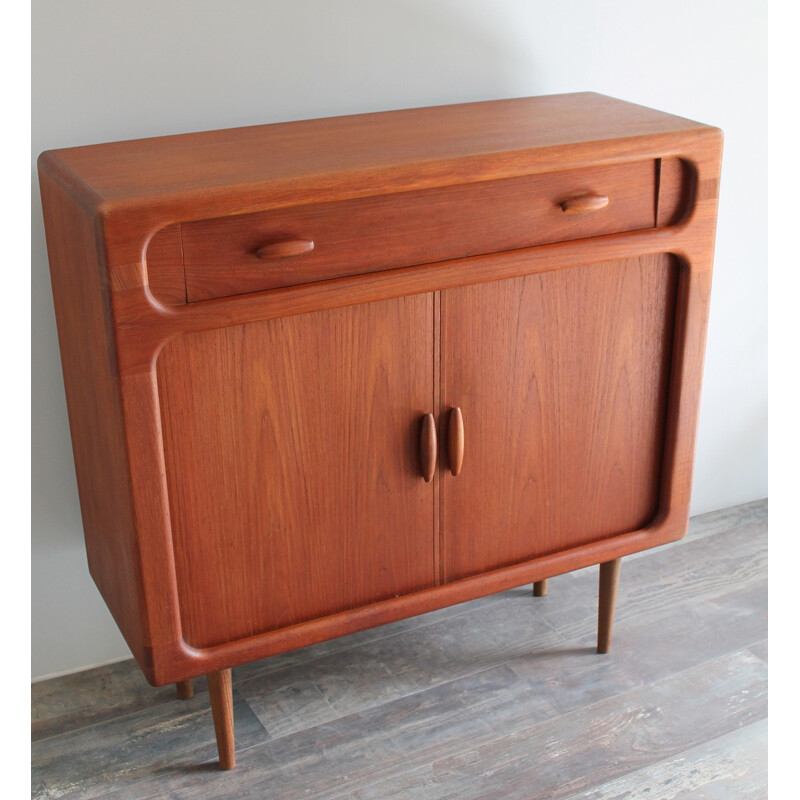 Dyrlund Vintage Danish sideboard in teak - 1970s