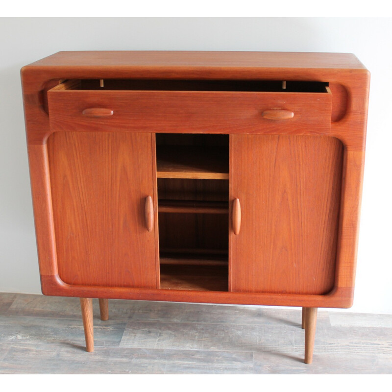 Dyrlund Vintage Danish sideboard in teak - 1970s