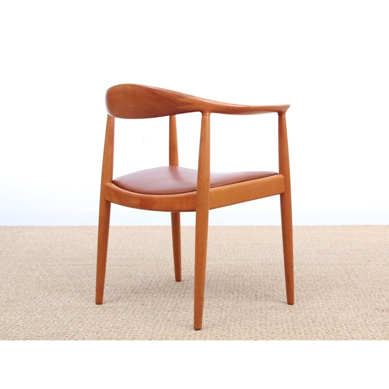 Vintage "Round chair" in solid mahogany by Hans J. Wegner for Johannes Hansen - 1970s