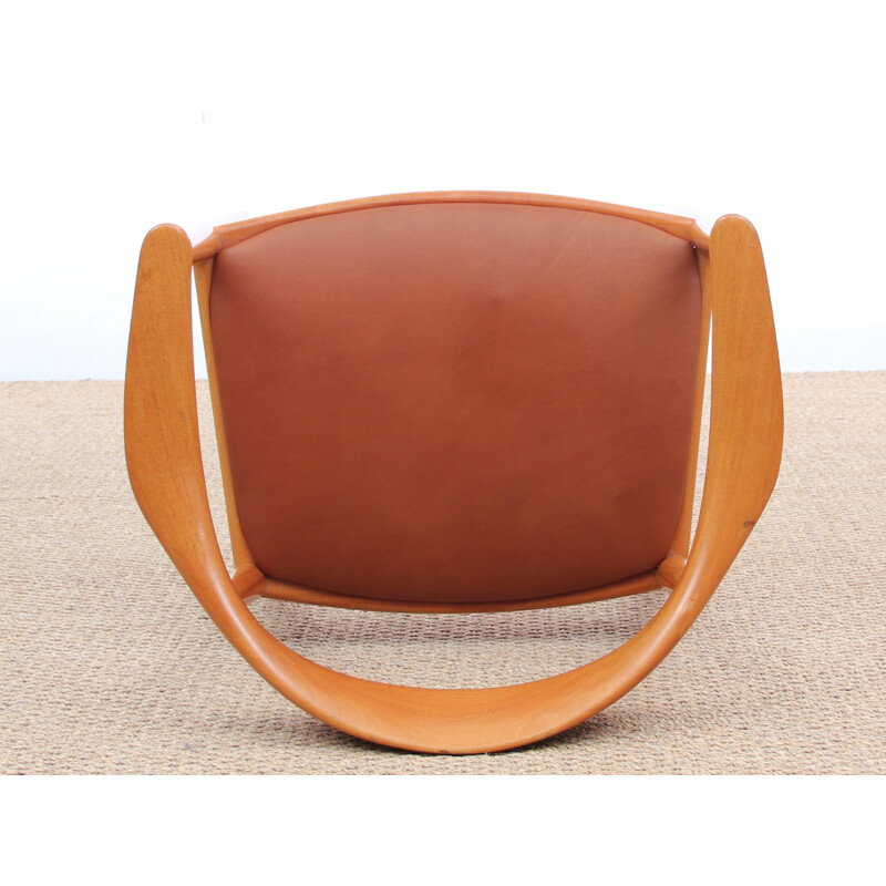 Vintage "Round chair" in solid mahogany by Hans J. Wegner for Johannes Hansen - 1970s