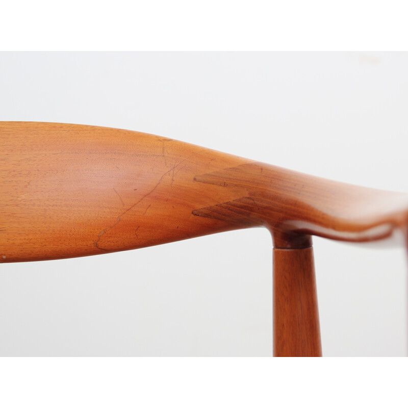 Vintage Cow Horn chair in solid Mahogany by Hans Wegner for Johannes Hansen - 1960s