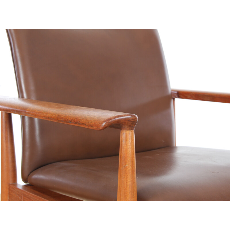 Set of 6 Diplomat teak armchairs by Finn Juhl - 1950s