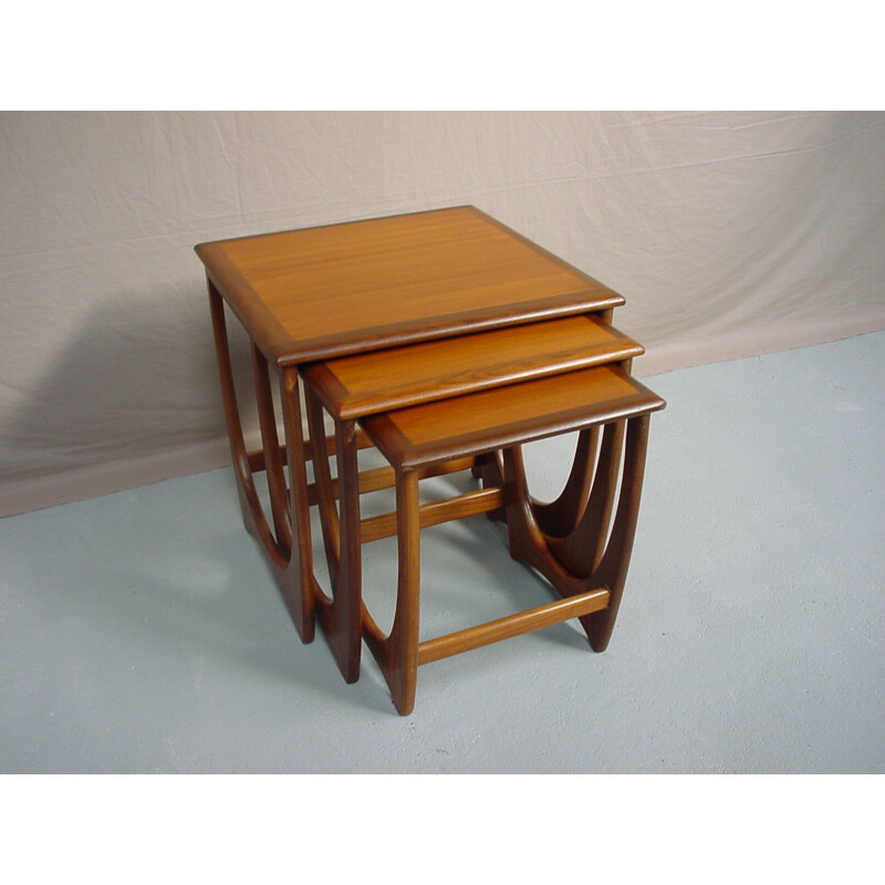 Vintage teak nesting tables - 1970s