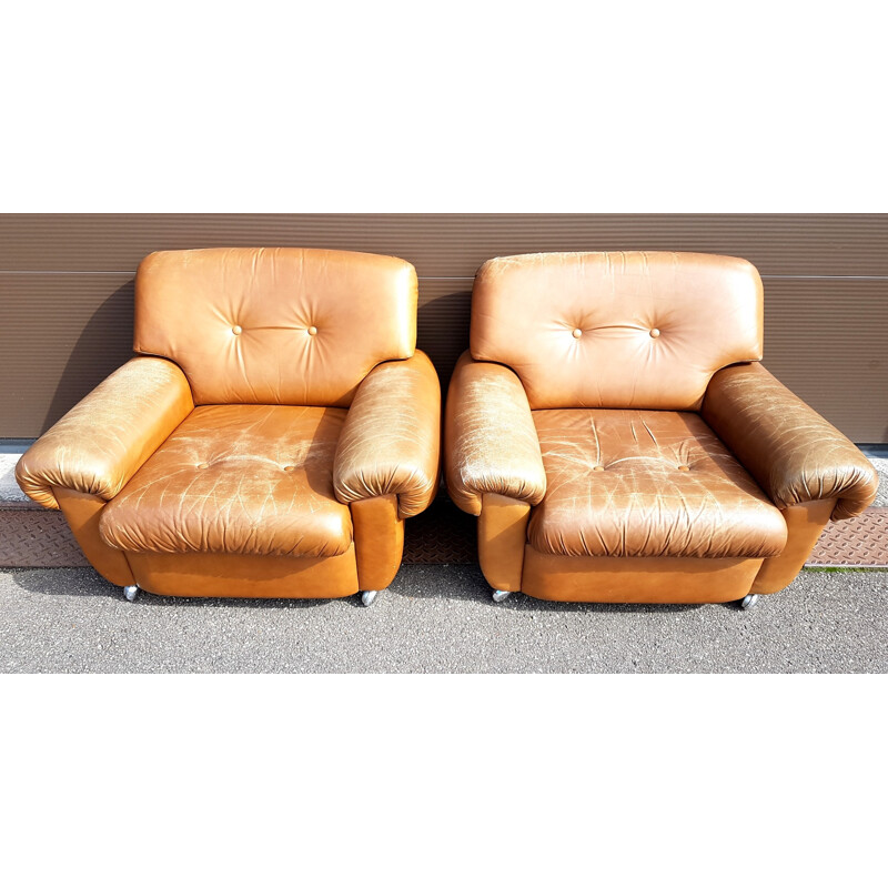Pair of vintage armchairs in brown leather  - 1960s