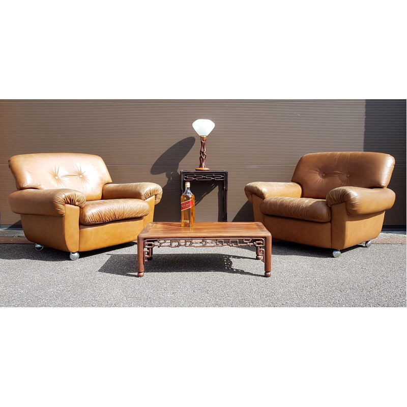 Pair of vintage armchairs in brown leather  - 1960s