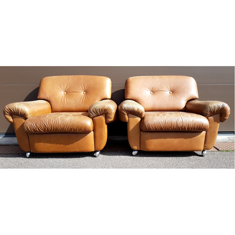 Pair of vintage armchairs in brown leather  - 1960s