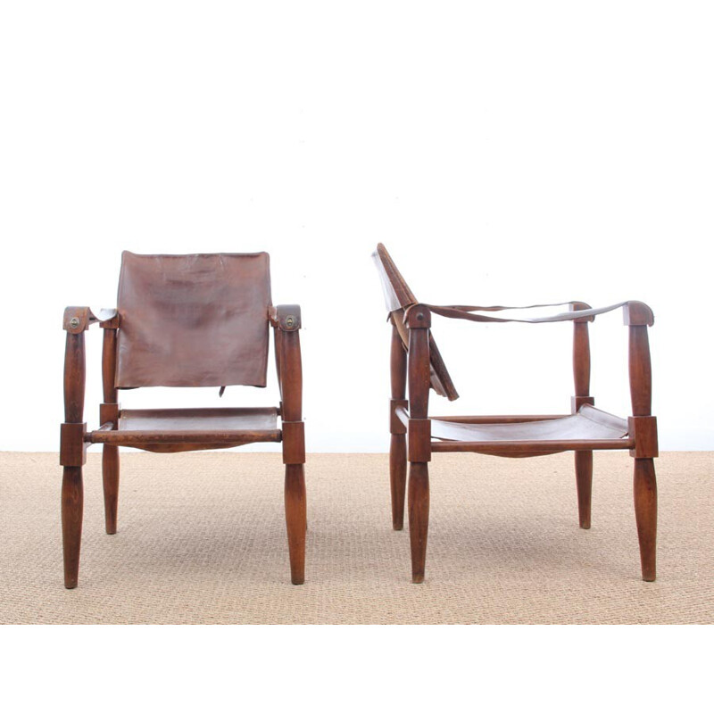 Pair of vintage leather and beech wood Safari chairs - 1940s