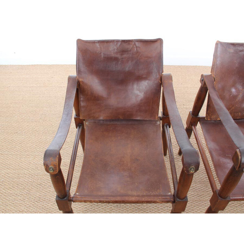 Pair of vintage leather and beech wood Safari chairs - 1940s