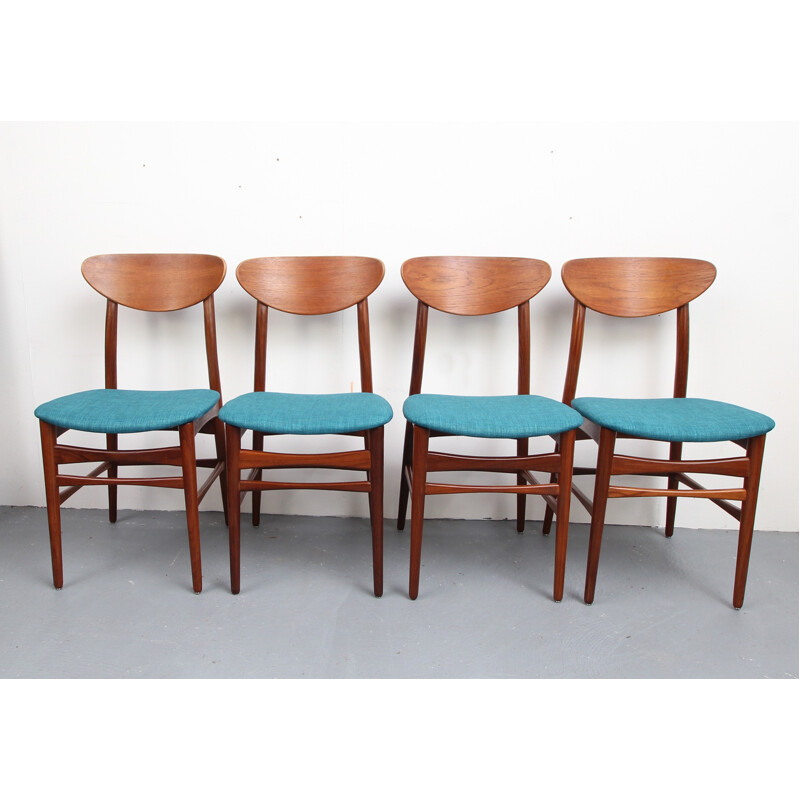 Suite de 4 chaises vintage scandinave en teck - 1950