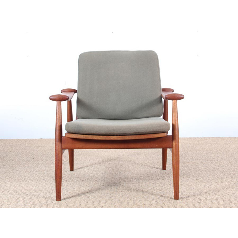 Pair of scandinavian teak armchairs FD 133 by Finn Juhl for France and Daverkosen - 1950s