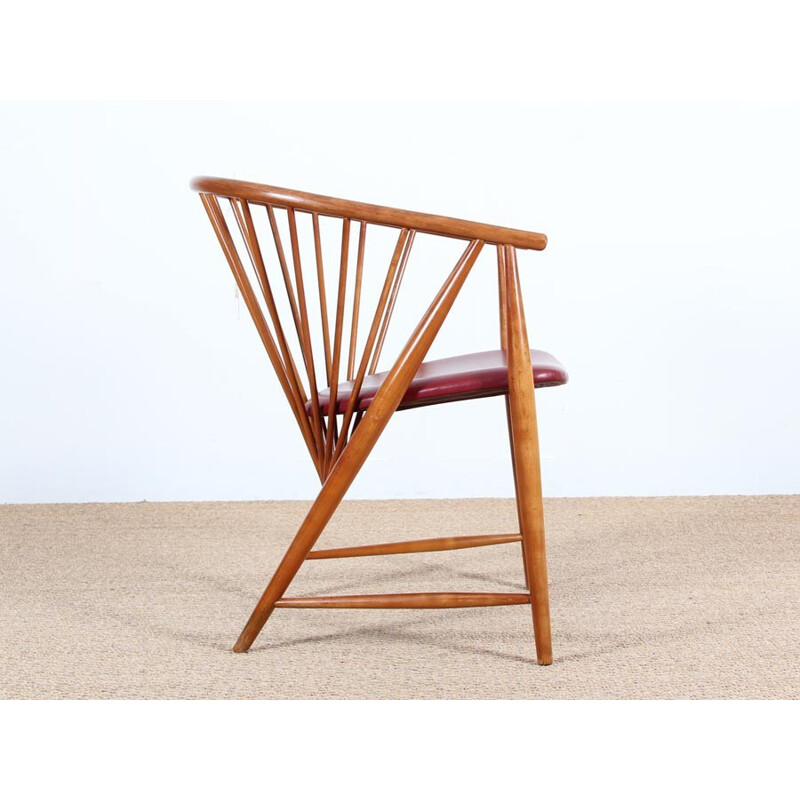 Vintage Scandinavian armchair with bars in solid beechwood - 1940s