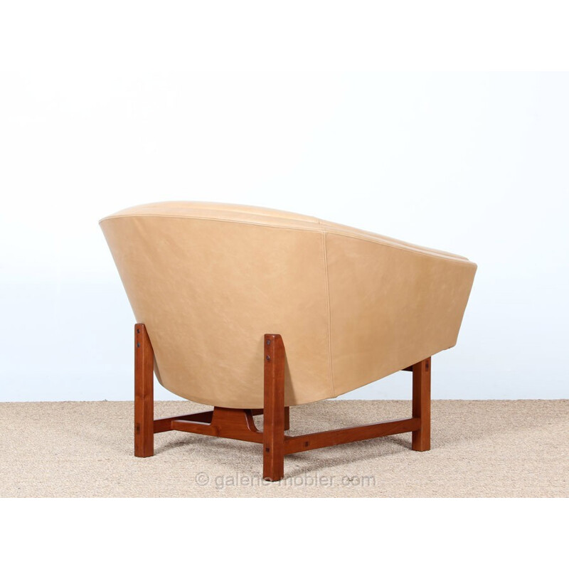 Scandinavian Corona leather armchair - 1950s