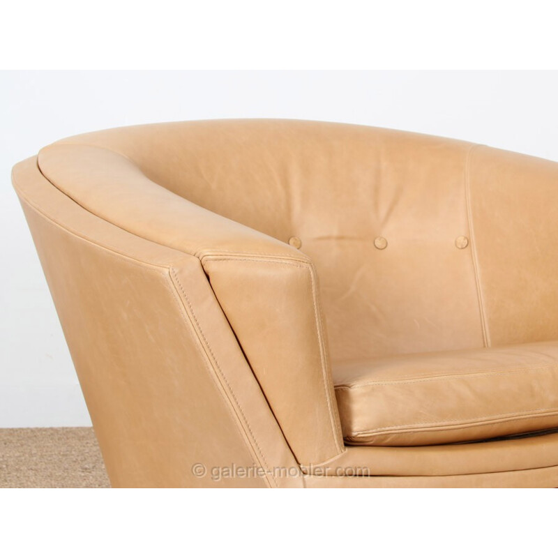Scandinavian Corona leather armchair - 1950s