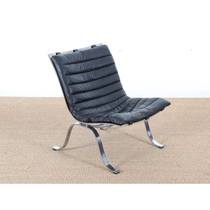 Vintage Ariet armchair in black leather and steel - 1960s