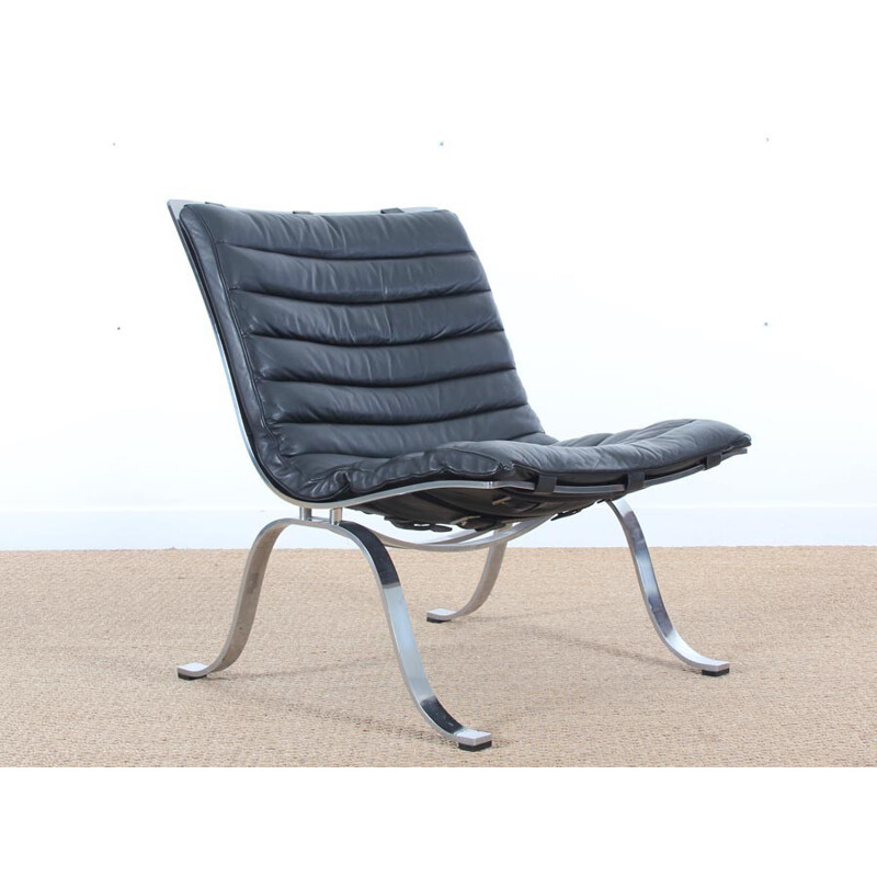 Vintage Ariet armchair in black leather and steel - 1960s