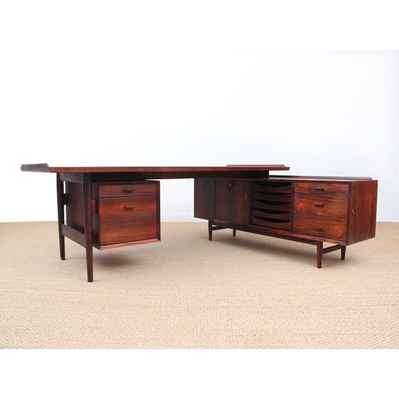 Large Rio Rosewood Executive Desk 208 Model by Arne Vodder - 1970s