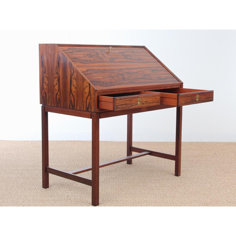 Scandinavian vintage desk in Rio rosewood, 1960