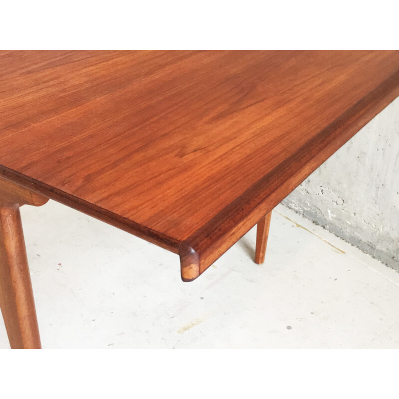 Vintage Scandinavian teak extendable dining table - 1970s