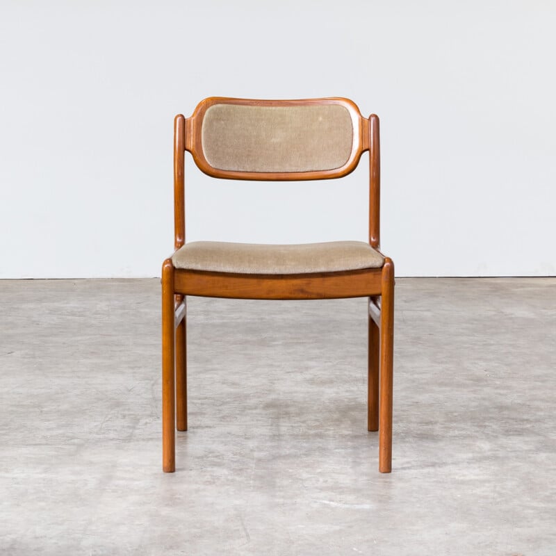 Set of 6 dining chairs by Johannes Andersen for Uldum Moøbelfabrik - 1960s