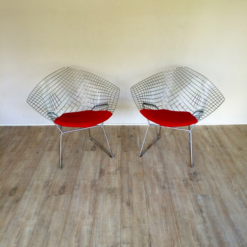 Pair of chromed "diamond" armchairs, Harry BERTOIA - 1990s