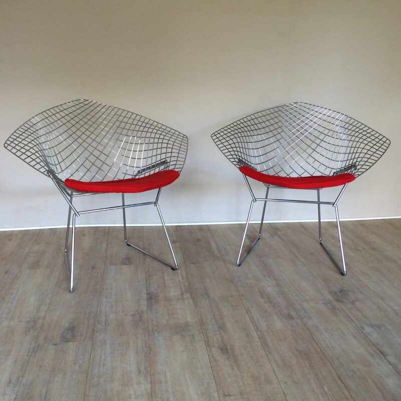 Pair of chromed "diamond" armchairs, Harry BERTOIA - 1990s