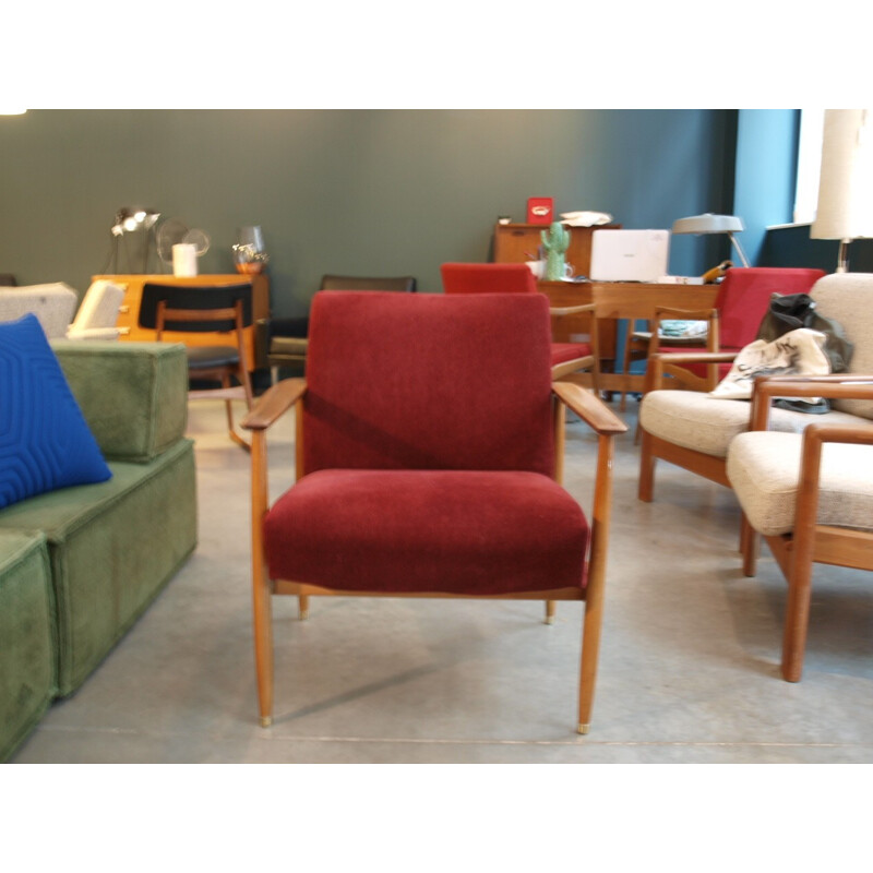 Red velvet vintage armchair - 1960s