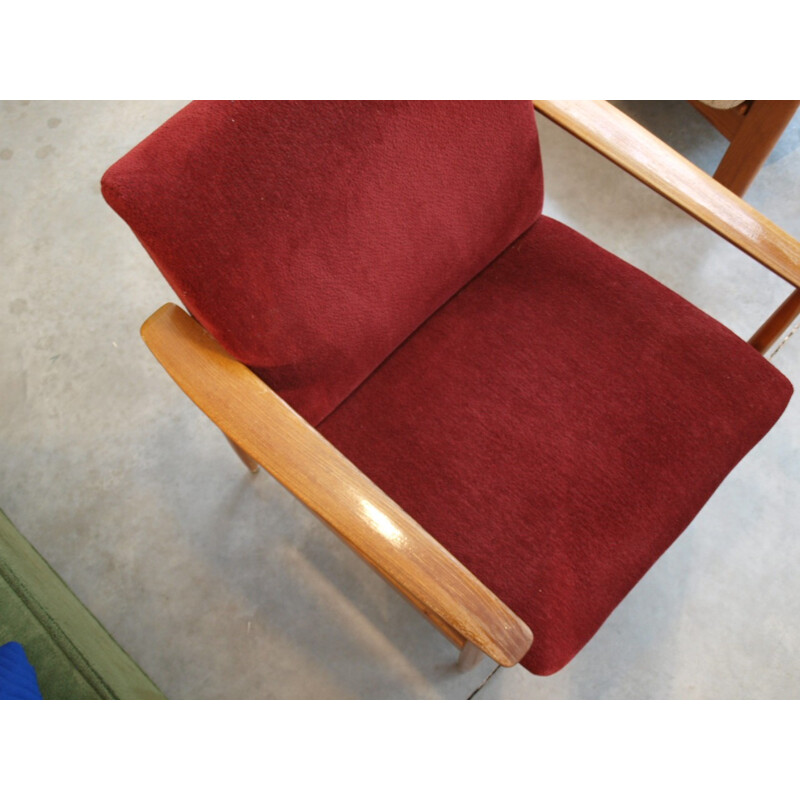 Red velvet vintage armchair - 1960s