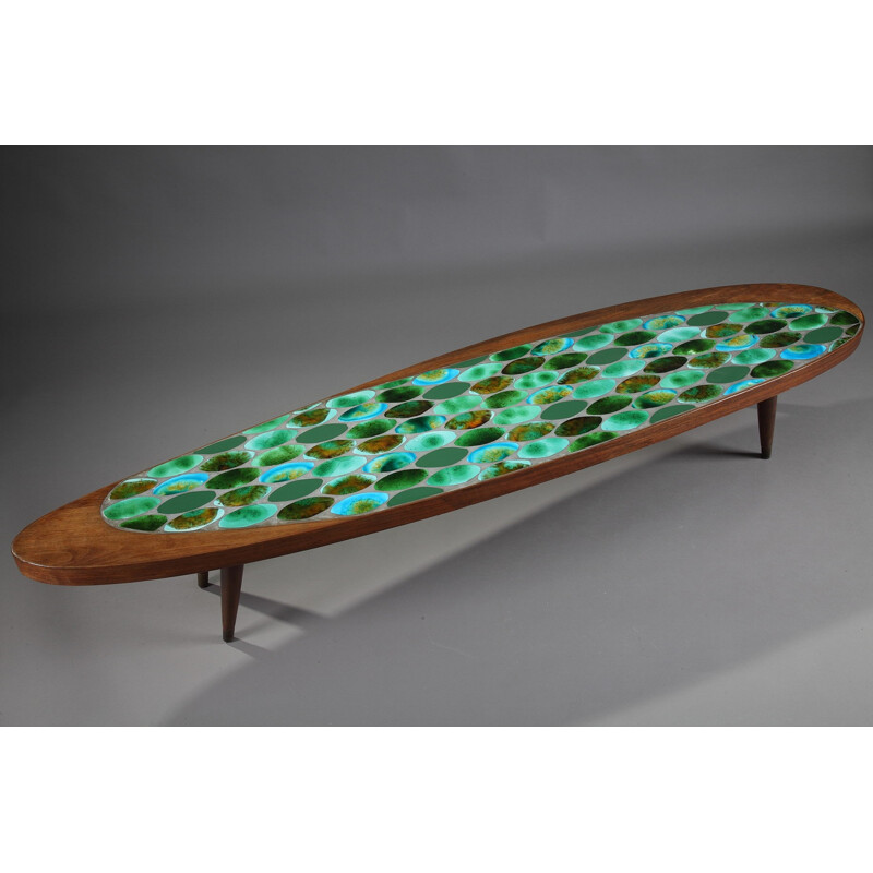 Mid-century Walnut Coffee Table and ceramic plates - 1970